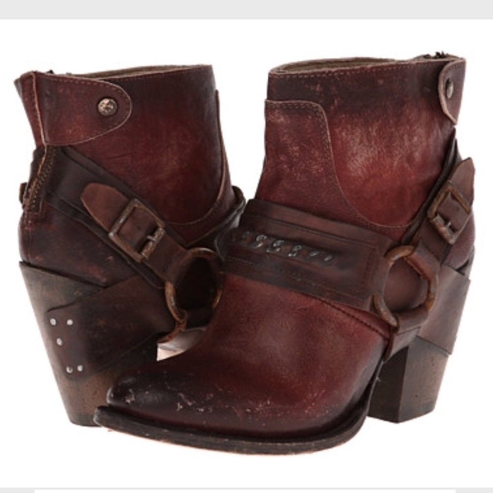 *NEED TRADE for 8! Freebird El Paso Rust red 9 EUC